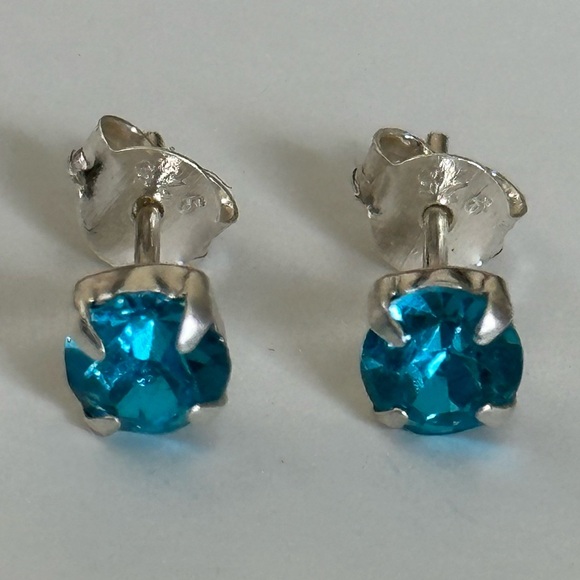 925 silver 5mm blue cz cubic zirconia stunning earrings - Picture 4 of 8